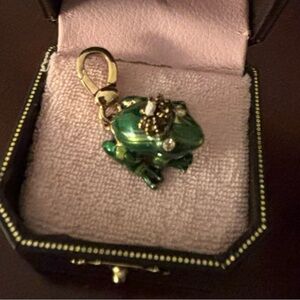Juicy Couture Frog Prince Charm